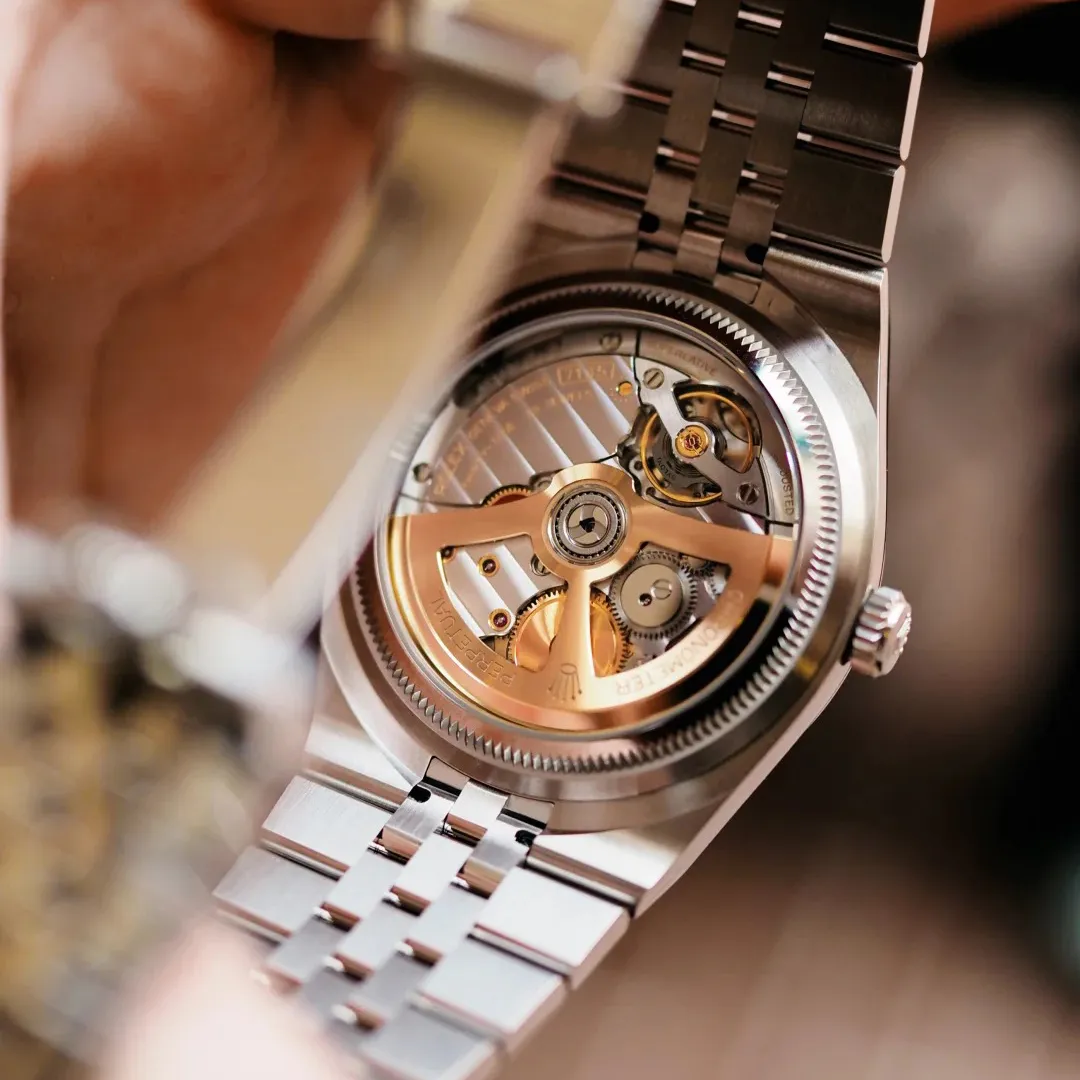 Land-Dweller 40 mm 127334 – Luxusuhr aus Oystersteel & Weißgold